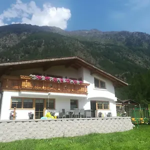 Alpenjaeger Appartement Sölden